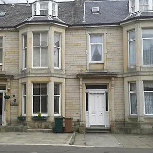Pensión Capital, Edimburgo