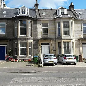 Pensión Capital House, Edimburgo